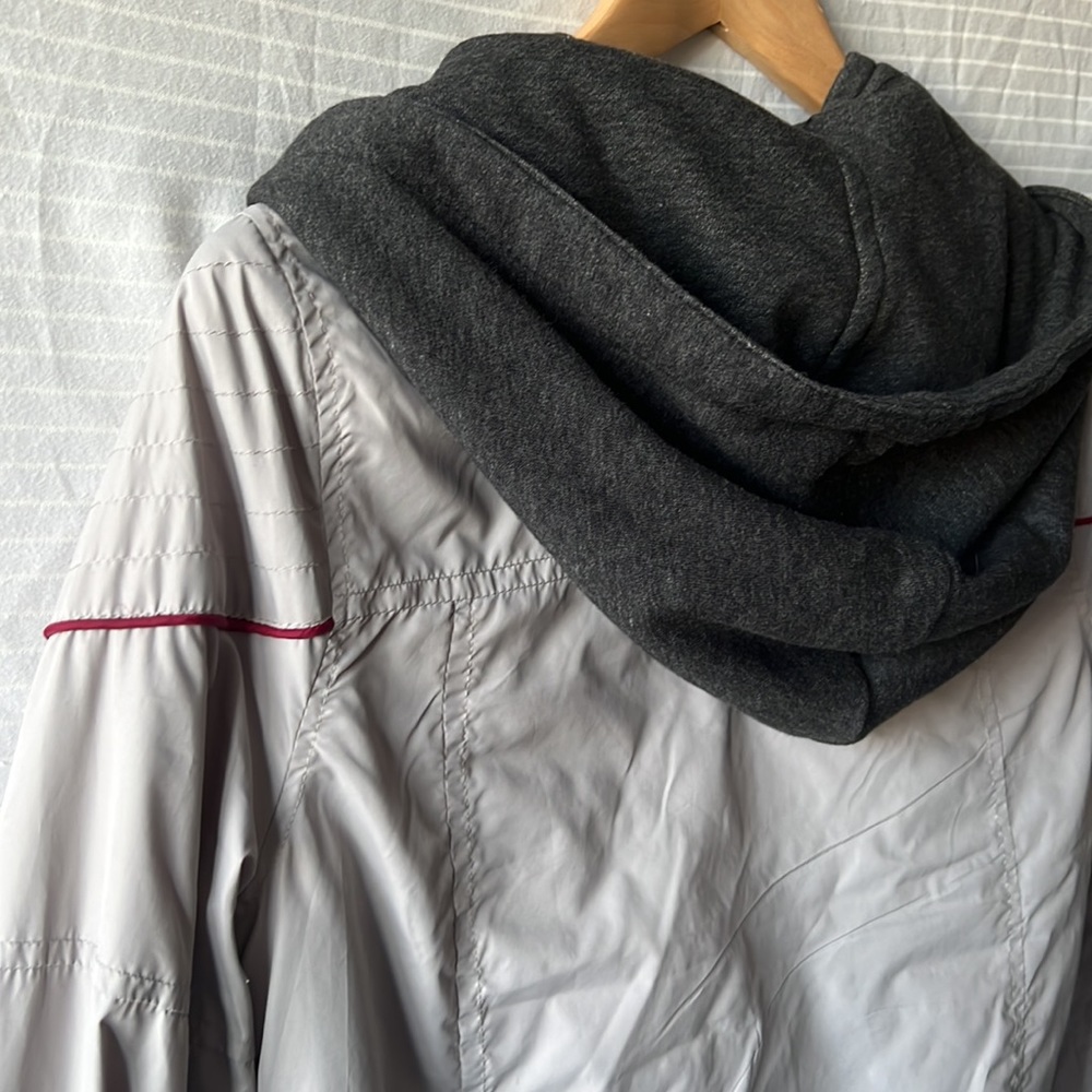 Lightly Worn Roxy Gray Bomber Jacket With Detacha… - image 6